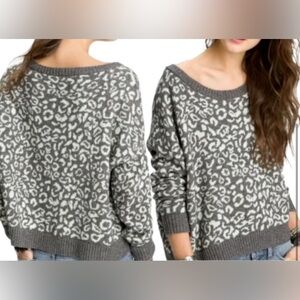 NWOT Free People Gray Cool Cat Leopard Pullover Sweater M